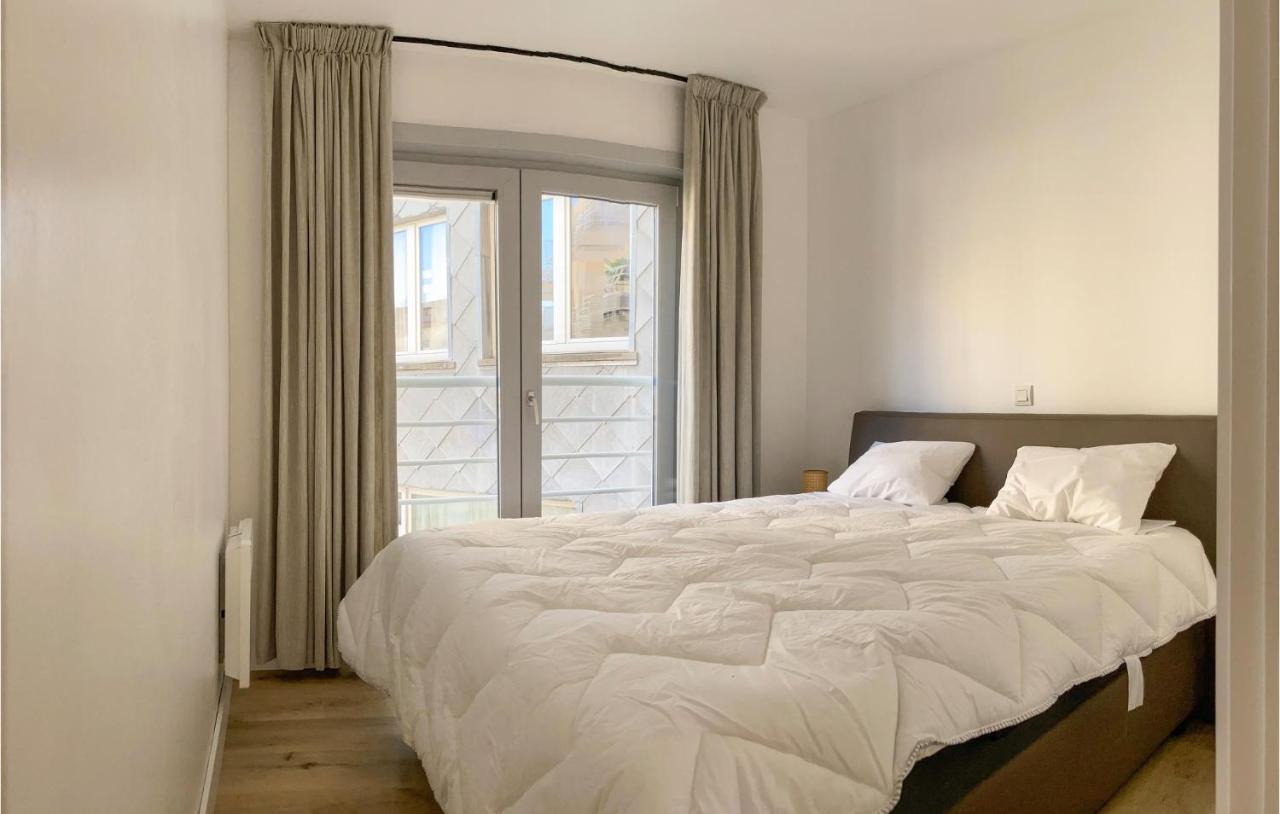 Beautiful In With Outdoor Swimming Pool, Wifi&2 Bedrooms *